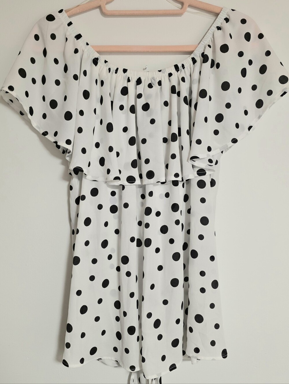 Cherish Polka Dot Off The Shoulder Top Ruffle Flutter Neckline Front Tie Medium - Picture 6 of 9